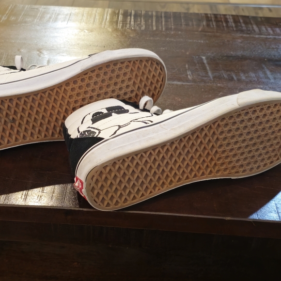 Vans SNOOPY  high top MENS 13 - Picture 2 of 4